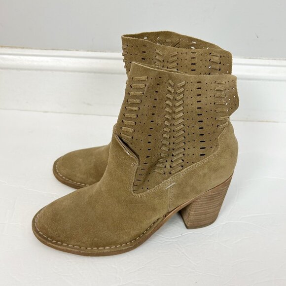 DOLCE VITA Size 7.5 Brown Suede LANDON Perforated Boots Booties Women's - Picture 1 of 5